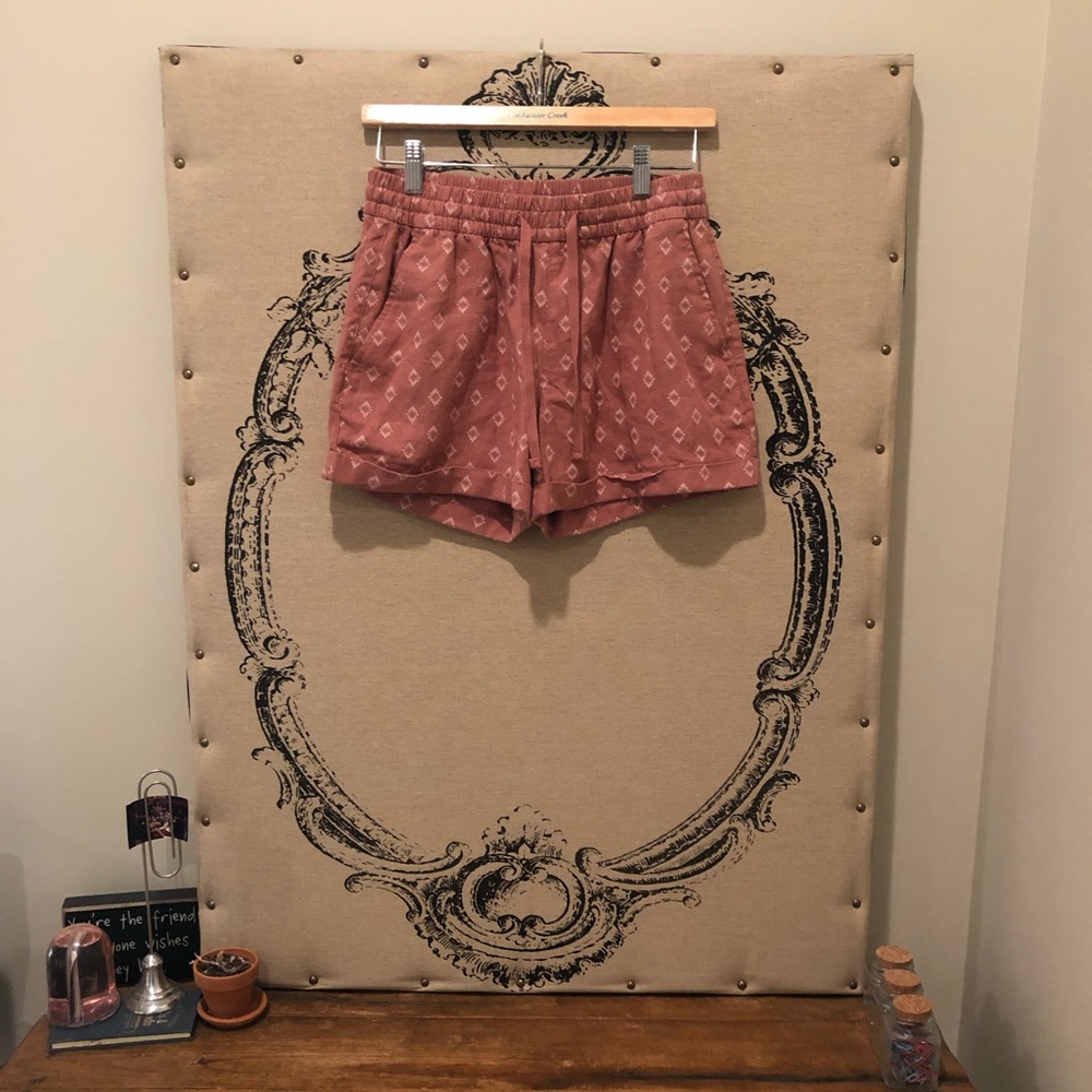 Pink Drawstring Patterned Shorts